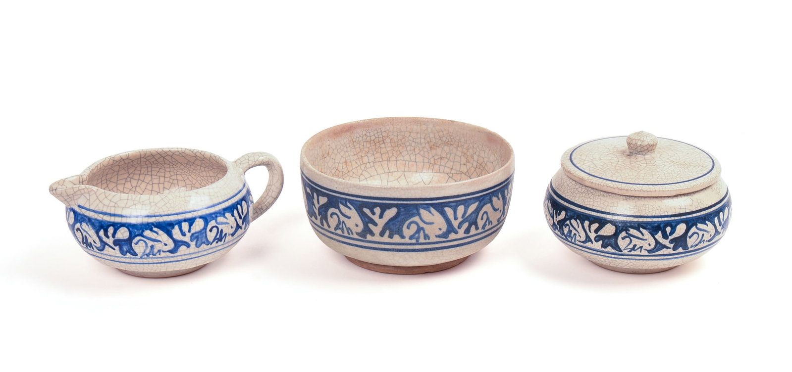 THREE DEDHAM POTTERY RABBIT PATTERN PIECES. (1 of 5)