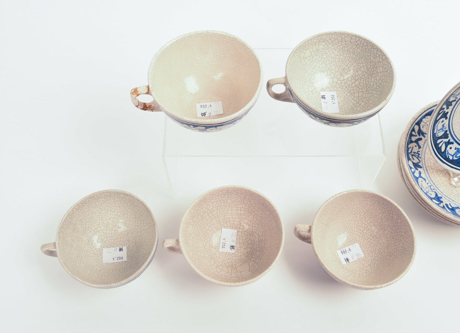 FIVE DEDHAM POTTERY RABBIT PATTERN TEACUPS AND SAUCERS, AND MUG. - 2