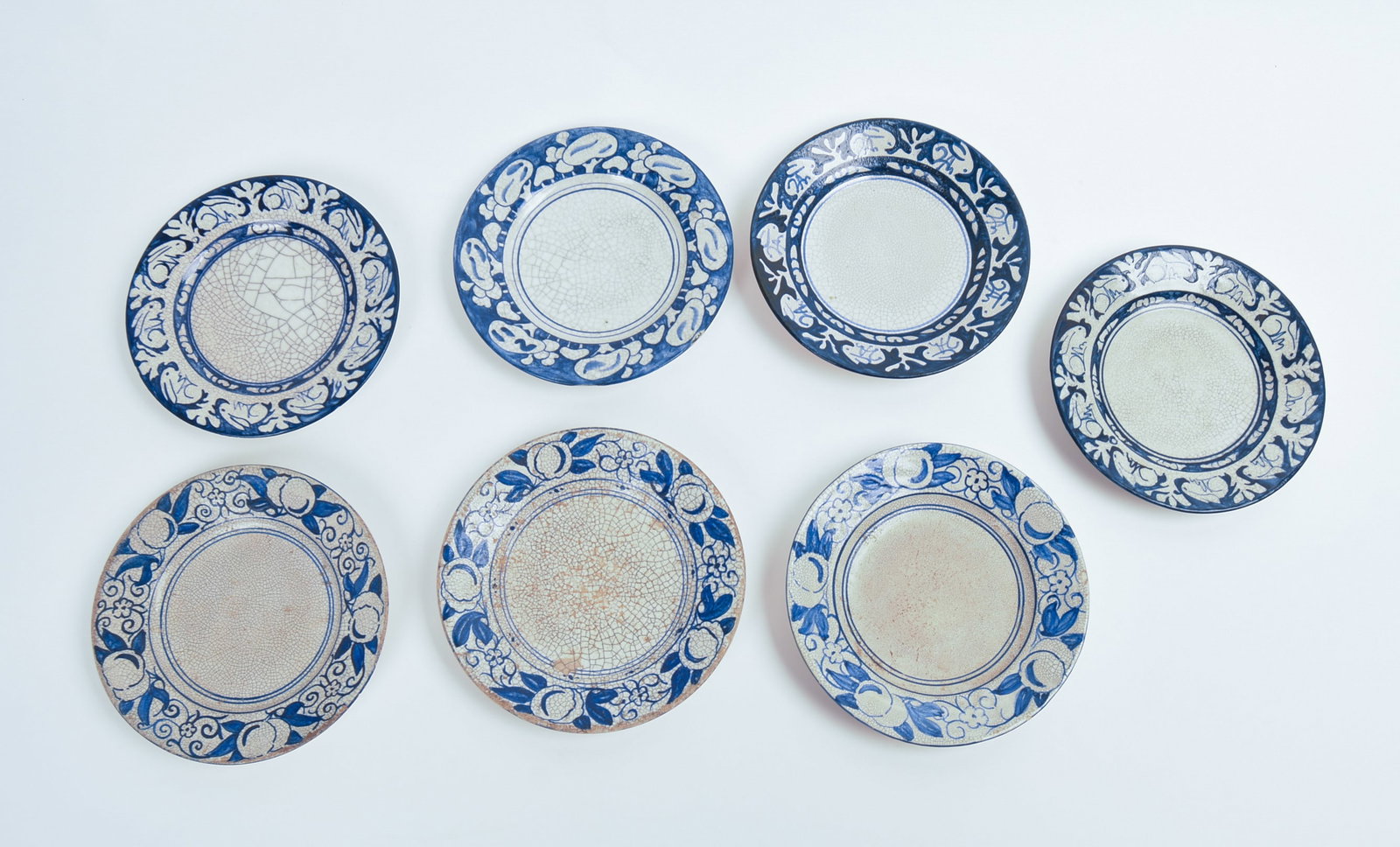 SEVEN SMALL DEDHAM POTTERY PLATES. - 3