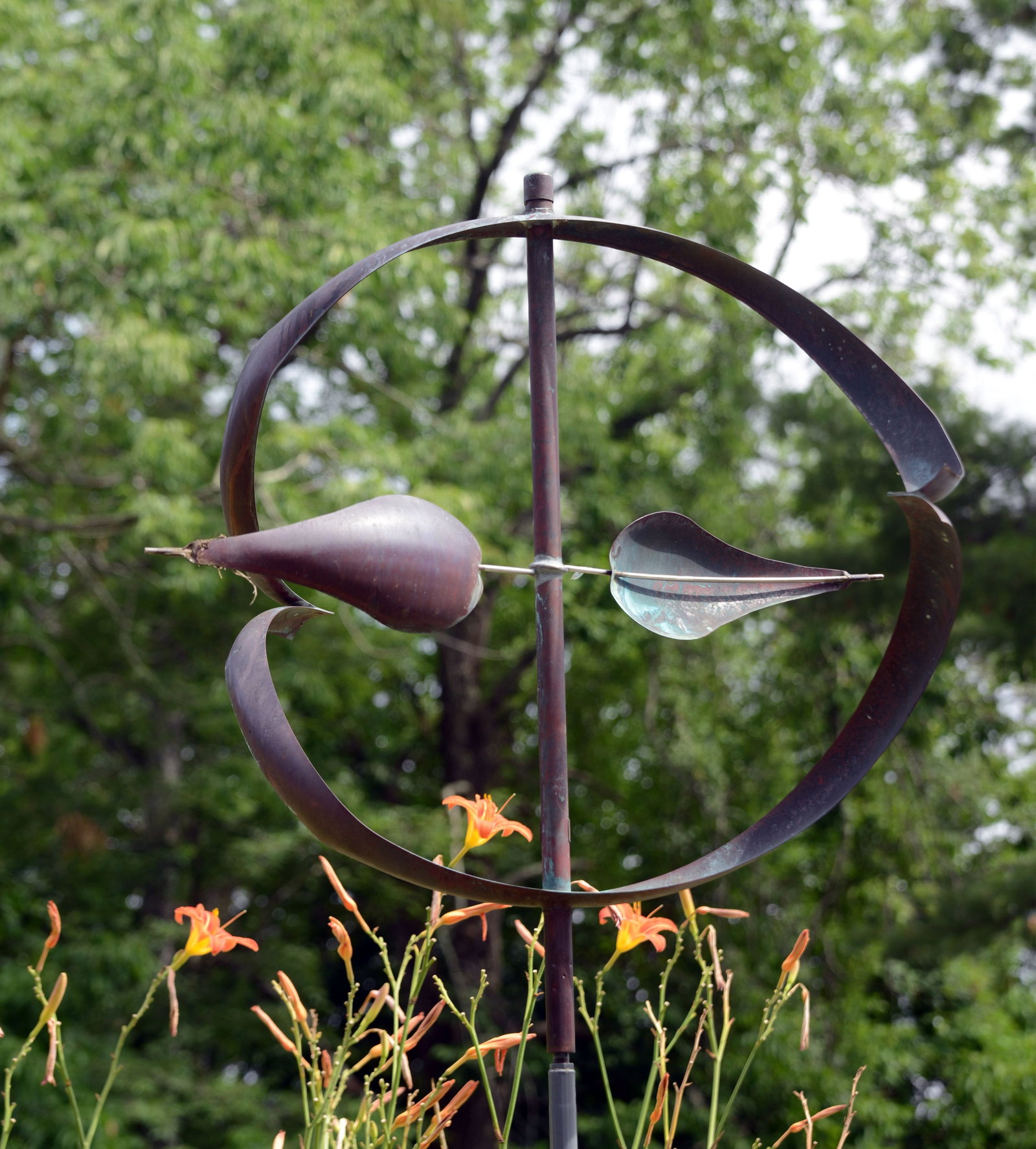 LYMAN WHITAKER COPPER WIND SCULPTURE. (1 of 1)