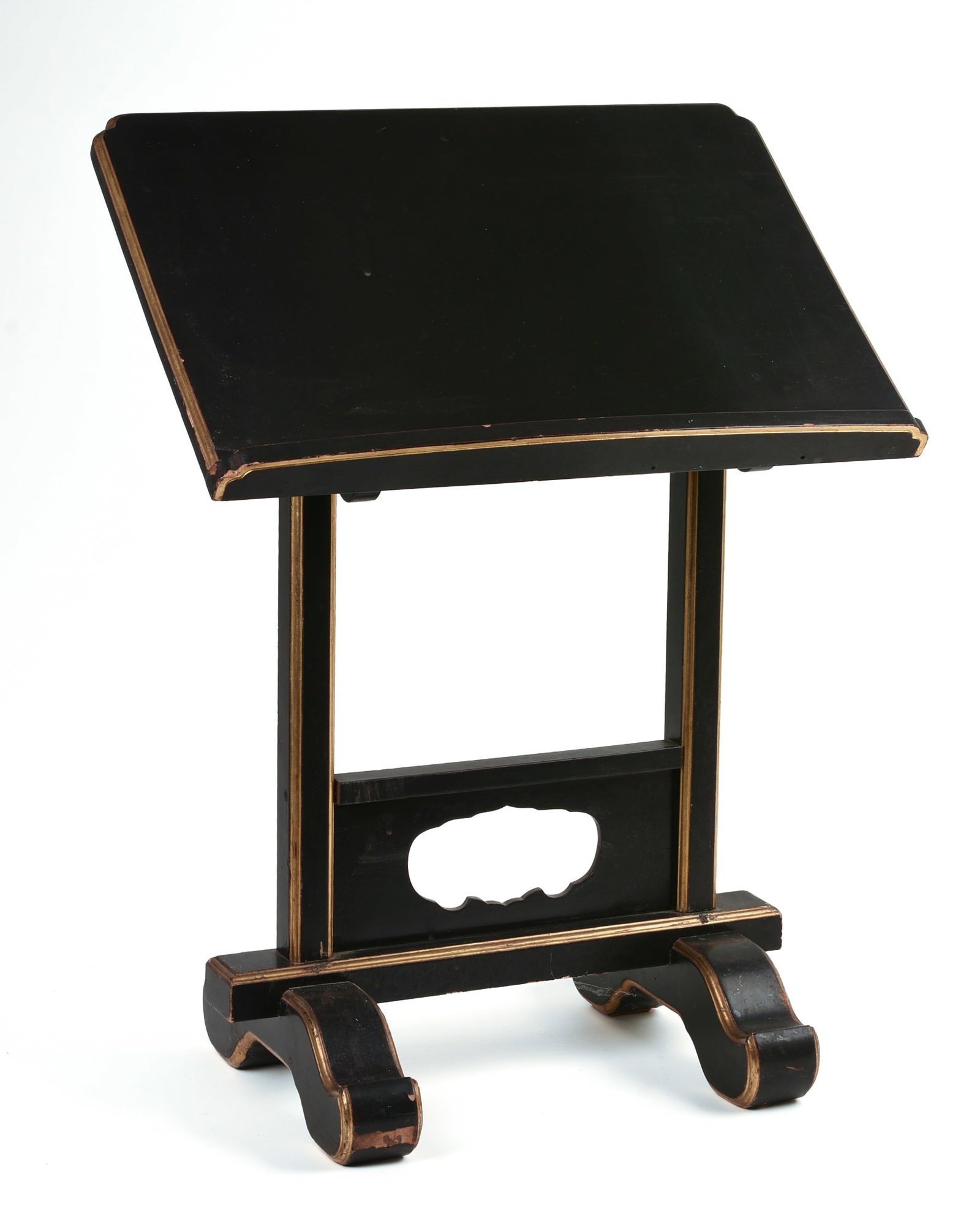 Japanese Lacquer Book Stand (Shokendai).: Height 25.5 inches, width 19 inches.
