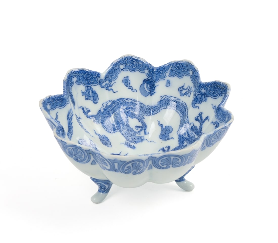 Chinese Blue and White Footed Bowl With Dragons. (1 of 5)
