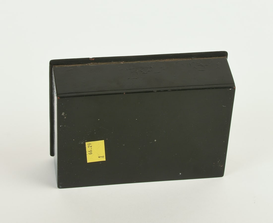 Russian Painted Lacquer Box - 7