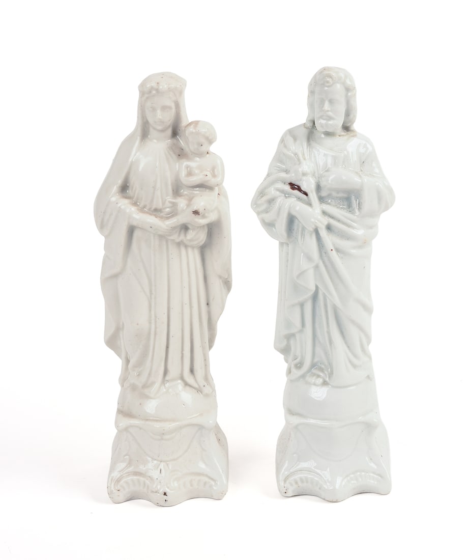 Two 19 Century Paris Porcelain Figurines. (1 of 7)