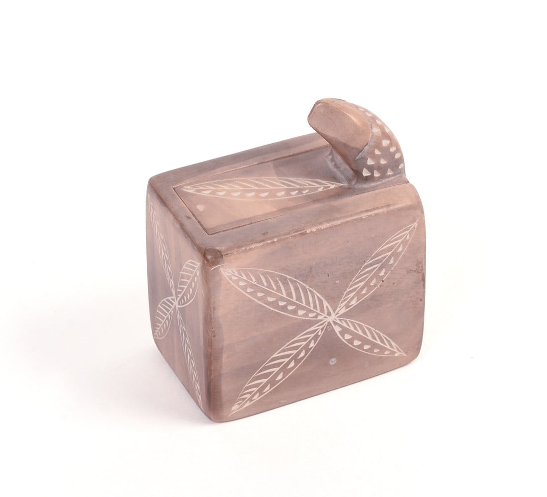 Small Slide Box With Snake.: 2 x 1.5 x 1.75 inches.