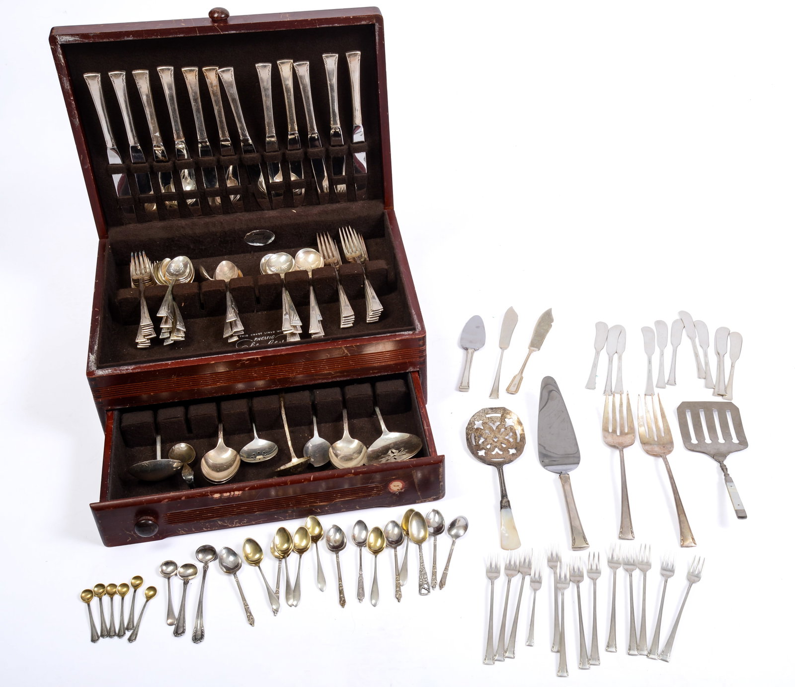 International Sterling Silver Flatware Service. (1 of 12)