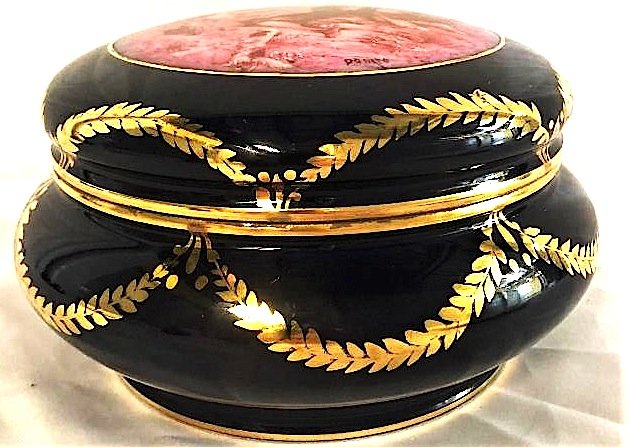 Antique french Bonbonniere Pink porcelain by michelaud: Antique french Bonbonniere Pink porcelain by michelaud freres limoges Signed Donato measures 5 H X 8 W INCHES