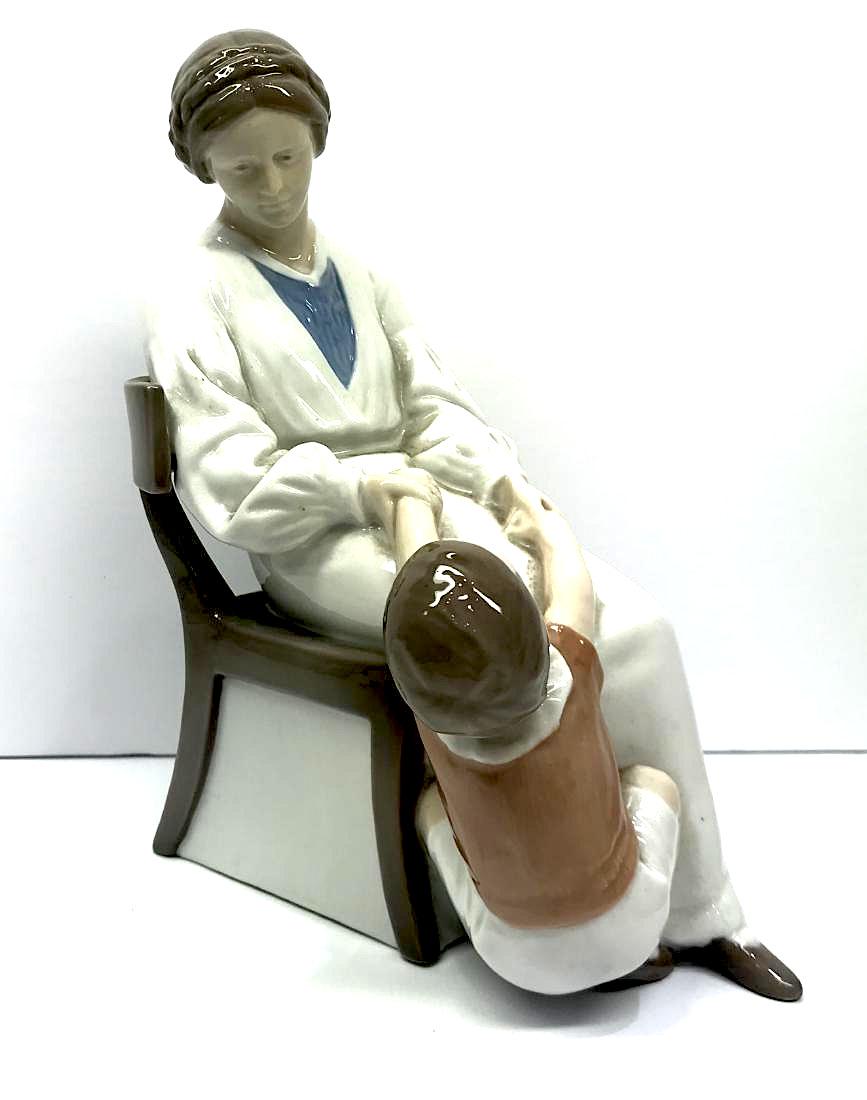 B&G Figurine Dickie's Mother #1642 (1 of 7)