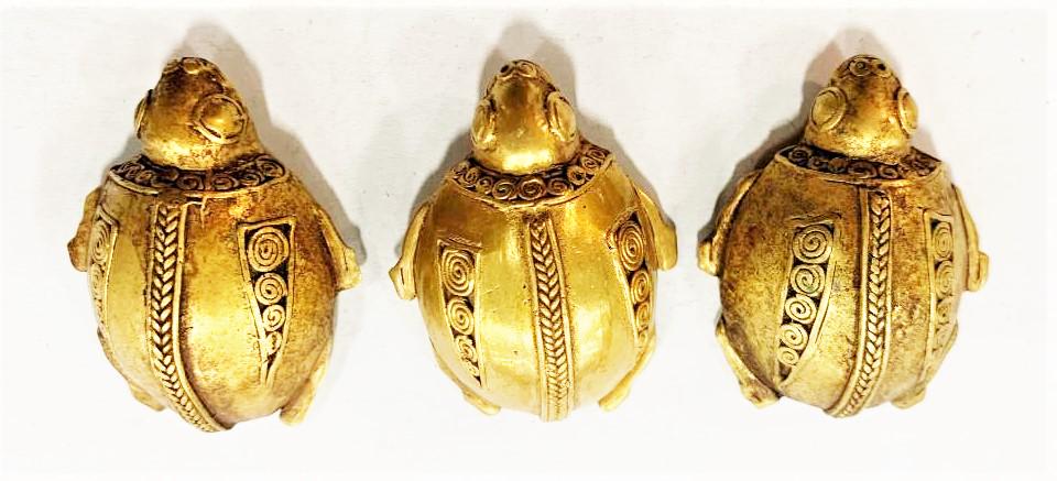 Antique 3 turtle  Gold 8k , artifact , Colombian (1 of 3)