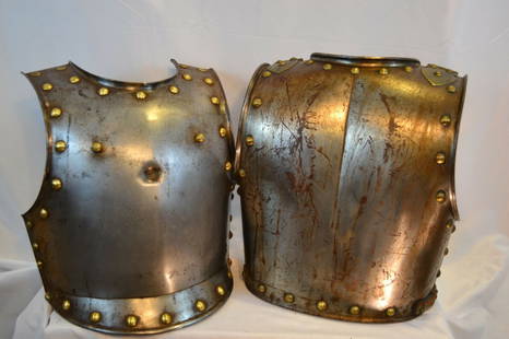 GERMAN BAVARIAN HEAVY CAVALRY CUIRASS BODY ARMOR: ANTIQUE FRANCO PRUSSIAN WAR ERA IMPERIAL GERMAN BAVARIAN HEAVY CAVALRY CUIRASSIER REGIMENT CUIRASS BODY ARMOR . ORIGINAL MID 19TH CENTURY STEEL BODY ARMOR . VERY HEAVY THICK FRONT PLATE AND LIGHTER BA