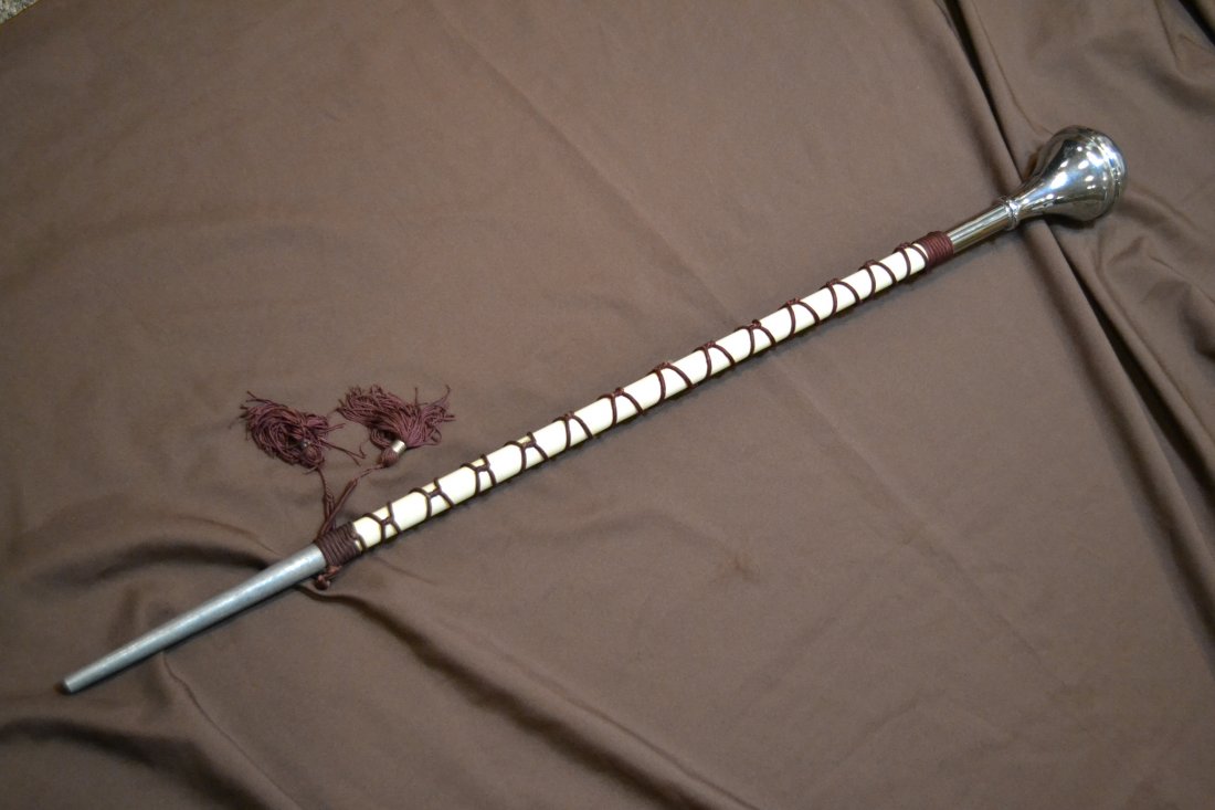 VINTAGE GERMAN MILITARY DRUM MAJOR BATON: VINTAGE GERMAN MILITARY DRUM MAJOR BATON . 43" LONG