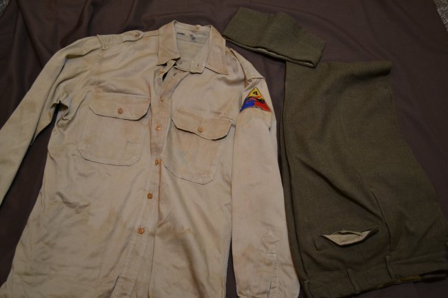 WWII US ARMY 4TH ARMORED TANKER UNIFORM SHIRT PANTS CAP: WWII US ARMY 4TH ARMORED TANKER UNIFORM SHIRT PANTS CAP. WEAR AND STAINS. 31 X 30 PANTS