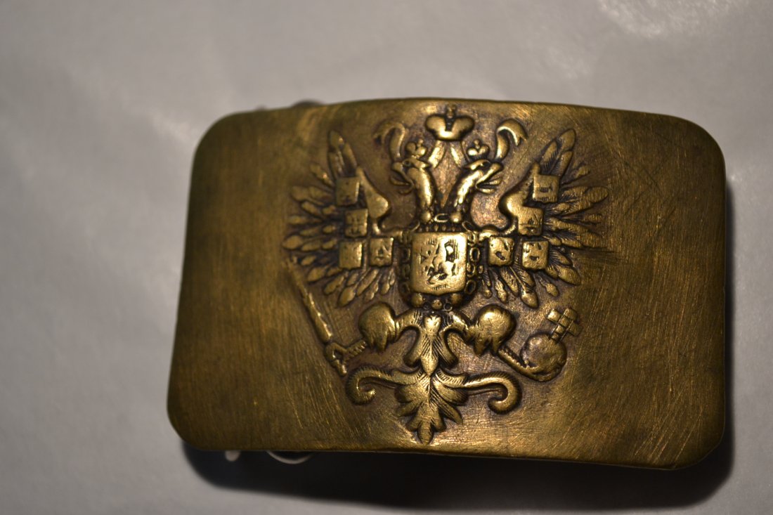 IMPERIAL RUSSIAN ANTIQUE BRASS ARMY BELT BUCKLE: IMPERIAL RUSSIAN ANTIQUE BRASS ARMY BELT BUCKLE. GOOD CONDITION WITH AGE WEAR AND USE.
