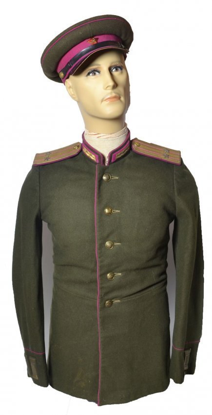 SOVIET RUSSIAN NKVD 1945 PARADE DRESS UNIFORM COMPLETE: SOVIET RUSSIAN NKVD 1945 PARADE DRESS UNIFORM COMPLETE WITH HAT TUNIC AND BLUE PANTS. AMAZING AND RARE FIND . NICE AND CLEAN.