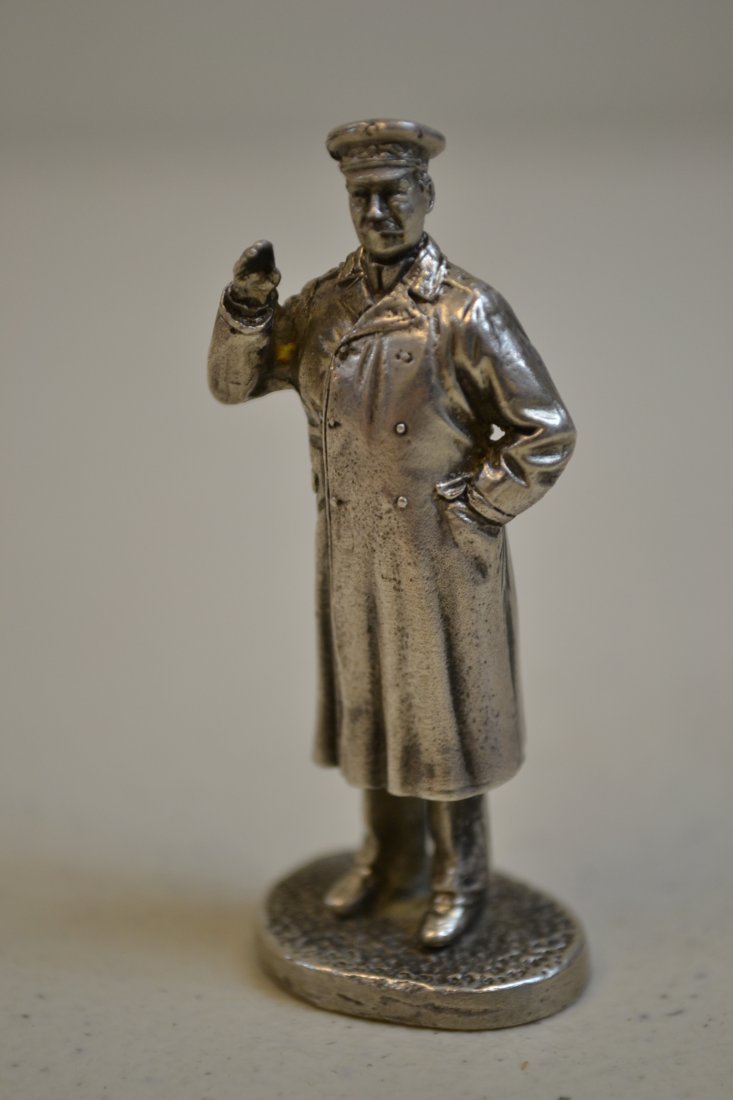 VINTAGE SILVER SOVIET RUSSIAN JOSEF STALIN FIGURINE: SILVER SOVIET RUSSIAN JOSEF STALIN FIGURINE .SOLID SILVER .55.3 GRAM