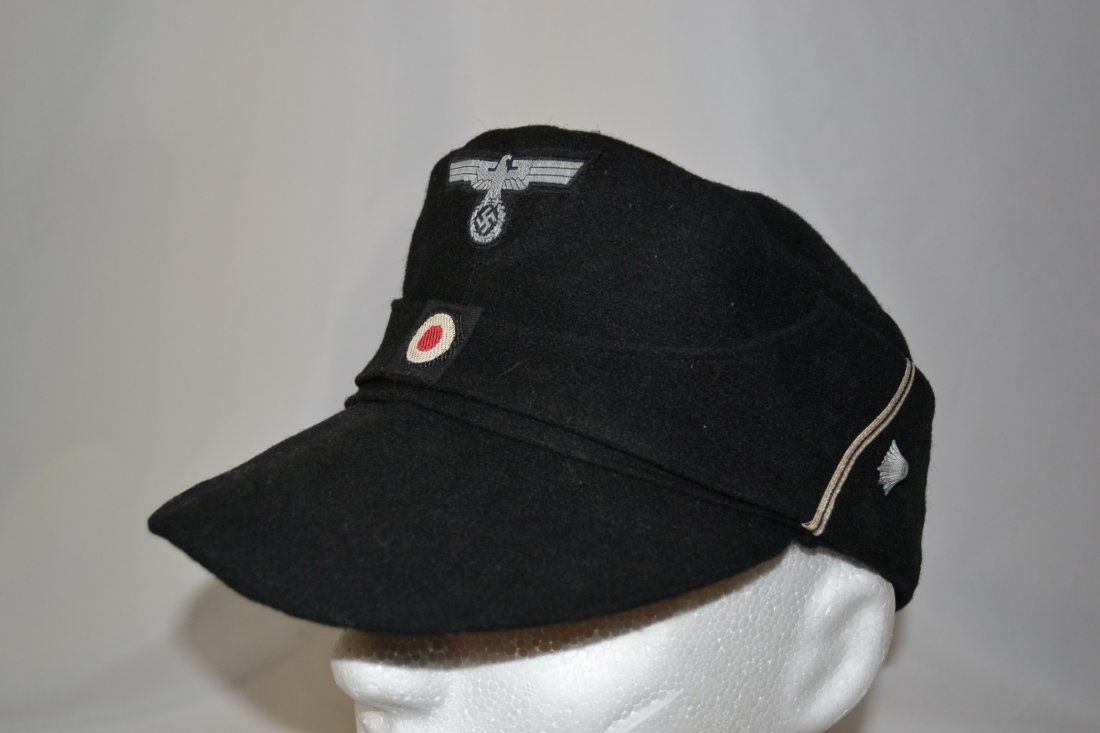 WWII GERMAN NSKK/OT/TRANSPORTGRUPPE SPEER M43 CAP.: WWII GERMAN BLACK NSKK/OT/TRANSPORTGRUPPE SPEER M43 CAP. VERY RARE CAP . GREAT CONDITION . NUMBER TAG SEWN INSIDE . SIZE 57
