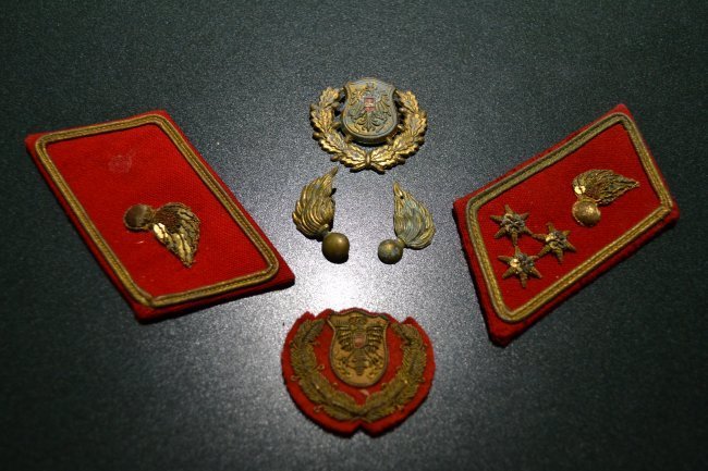 AUSTRIAN POST WWI HAT INSIGNIA COLAR TABS & PINS: AUSTRIAN POST WWI HAT INSIGNIA COLAR TABS & PINS