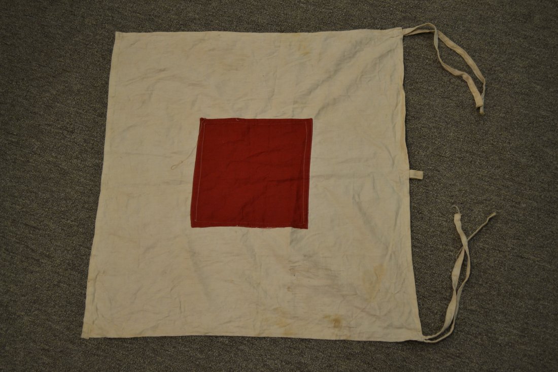 VINTAGE US MILITARY WWI WWII SIGNAL FLAG: VINTAGE US MILITARY WWI WWII SIGNAL FLAG