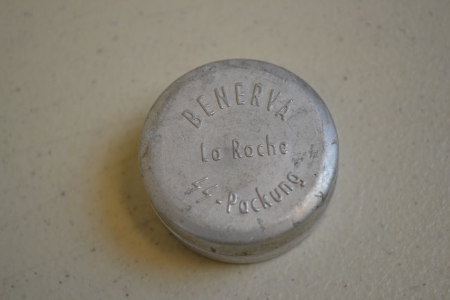 WWII GERMAN SS ISSUE VITAMIN C ALUMINUM PILL BOX: WWII GERMAN SS ISSUE VITAMIN C ALUMINUM PILL BOX . GREAT CONDITION . PAPER LABEL INSIDE