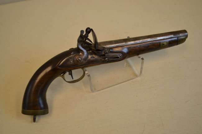 ANTIQUE EARLY 19th CENTURY FLINTLOCK PISTOL GUN: ANTIQUE EARLY 19th CENTURY FLINTLOCK PISTOL . VERY NICE AND CLEAN CONDITION MILITARY SERVICE GUN . TURKISH STAMP ON THE LOCK . MECHANISM WORKS GREAT . LARGE .660" BORE . 16" LONG.