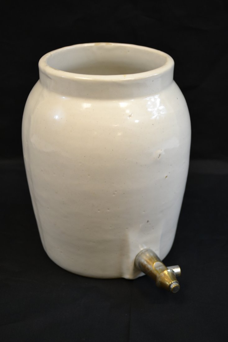 ANTIQUE STONEWARE CROCK SYRUP DISPENSER C1900 DRUGSTORE: ANTIQUE WHITE STONEWARE CROCK SYRUP DISPENSER WITH METAL SPIGOT .CIRCA 1900 DRUGSTORE .