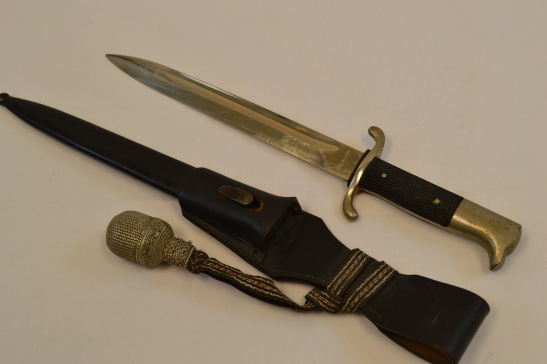 WWII GERMAN DRESS FIREMEN BAYONET DAGGER: WWII GERMAN DRESS FIREMEN BAYONET DAGGER . GREAT CONDITION WITH SCABBARD , LEATHER FROG AND KNOT .