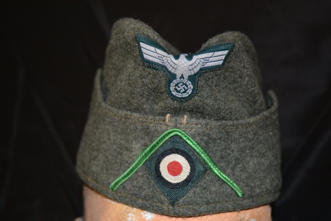 WWII GERMAN ARMY PANZER GRENADIER OVERSEAS CAP HAT: WWII GERMAN ARMY PANZER GRENADIER OVERSEAS CAP HAT . VERY NICE AND CLEAN CAP . SIZE 56. DATED INSIDE 1939