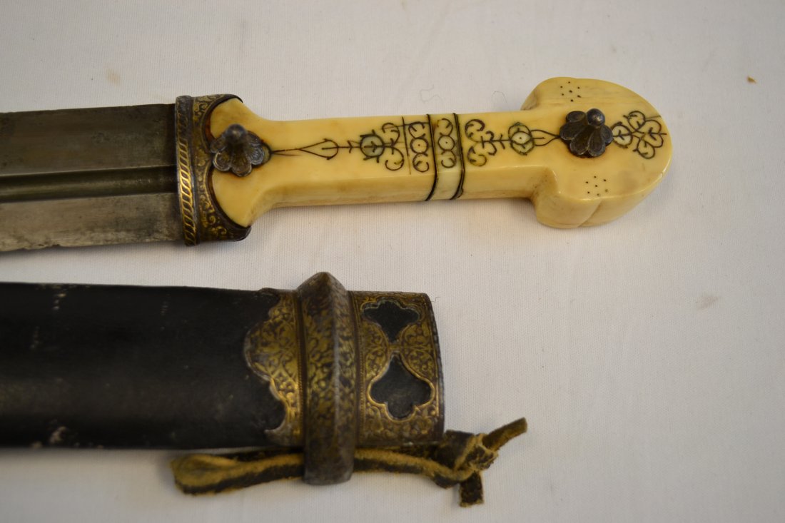IMPERIAL RUSSIAN CAUCASIAN KINJAL DAGGER KAMA GOLD: IMPERIAL RUSSIAN CAUCASIAN KINJAL DAGGER. STELL WITH GOLD AND SILVER INLAYS. BLADE IS SIGNED BY MASTER "ANIS" 23" LONG WITH 15.5" BLADE . FROM PRIVATE COLLECTION OF A.D.L.
