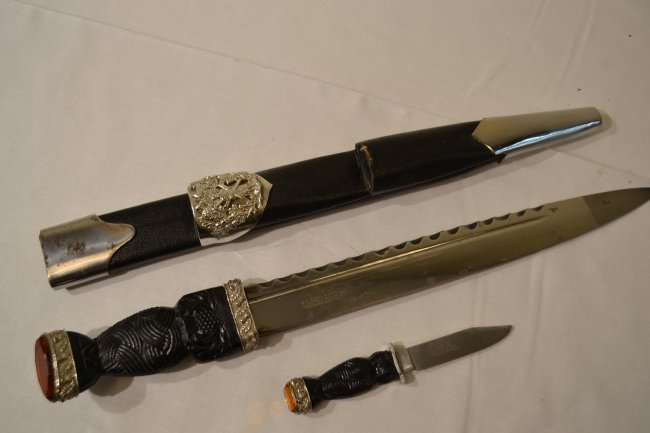 J. NOVILL SCOTTISH DIRK DAGGER SHEFFIELD ENGLAND: J.Novill Scottish Dirk Knife Dagger Jeweled W/Sheath Sheffield England . 19" LONG WITH 11" BLADE