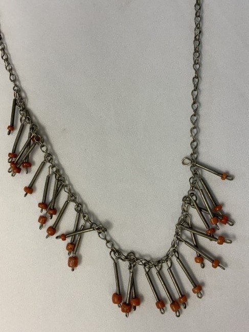 ANTIQUE RUSSIAN CAUCASIAN SILVER CORRAL NECKLASE: ANTIQUE RUSSIAN CAUCASIAN SILVER CORRAL NECKLASE