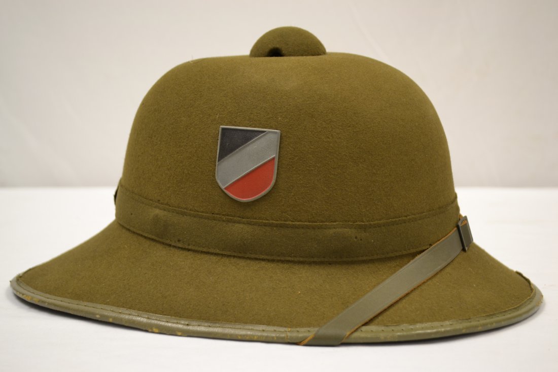 WWII GERMAN AFRIKA KORPS TROPICAL DAK SUN HELMET 1942: Original German WWII Second Model Afrikakorps DAK Sun Helmet by JHS with Badges - Dated 1942 . Very good condition complete with strap . Size 56 . Minor nipping to the felt material inside and out . G