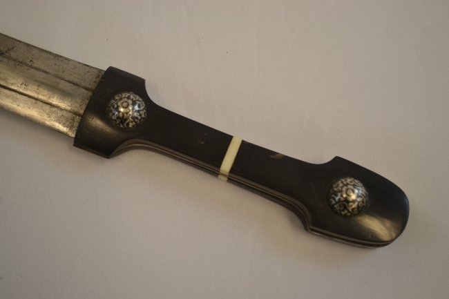 ANTIQUE RUSSIAN COSSACK CAUCASIAN KINJAL DAGGER: ANTIQUE RUSSIAN COSSACK CAUCASIAN KINJAL DAGGER. 18.5" LONG WITH 13.5" BLADE . FROM PRIVATE COLLECTION OF A.D.L.