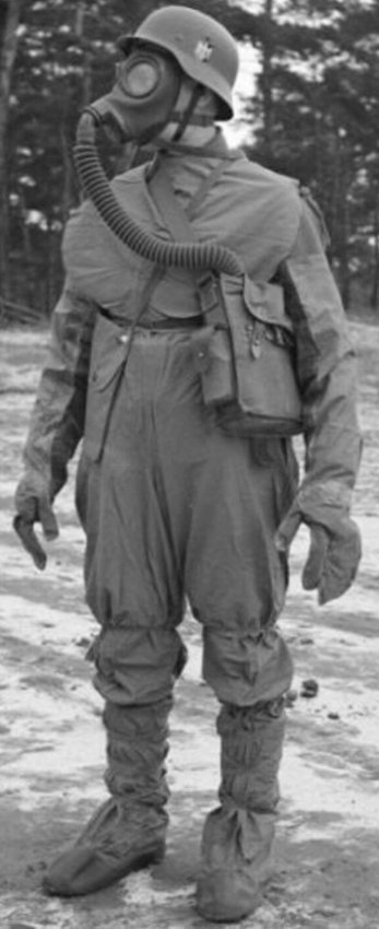 WWII GERMAN GAS CHEMICAL SUIT BOOTS UNISSUED - RARE: WWII GERMAN GAS CHEMICAL SUIT BOOTS UNISSUED - RARE
