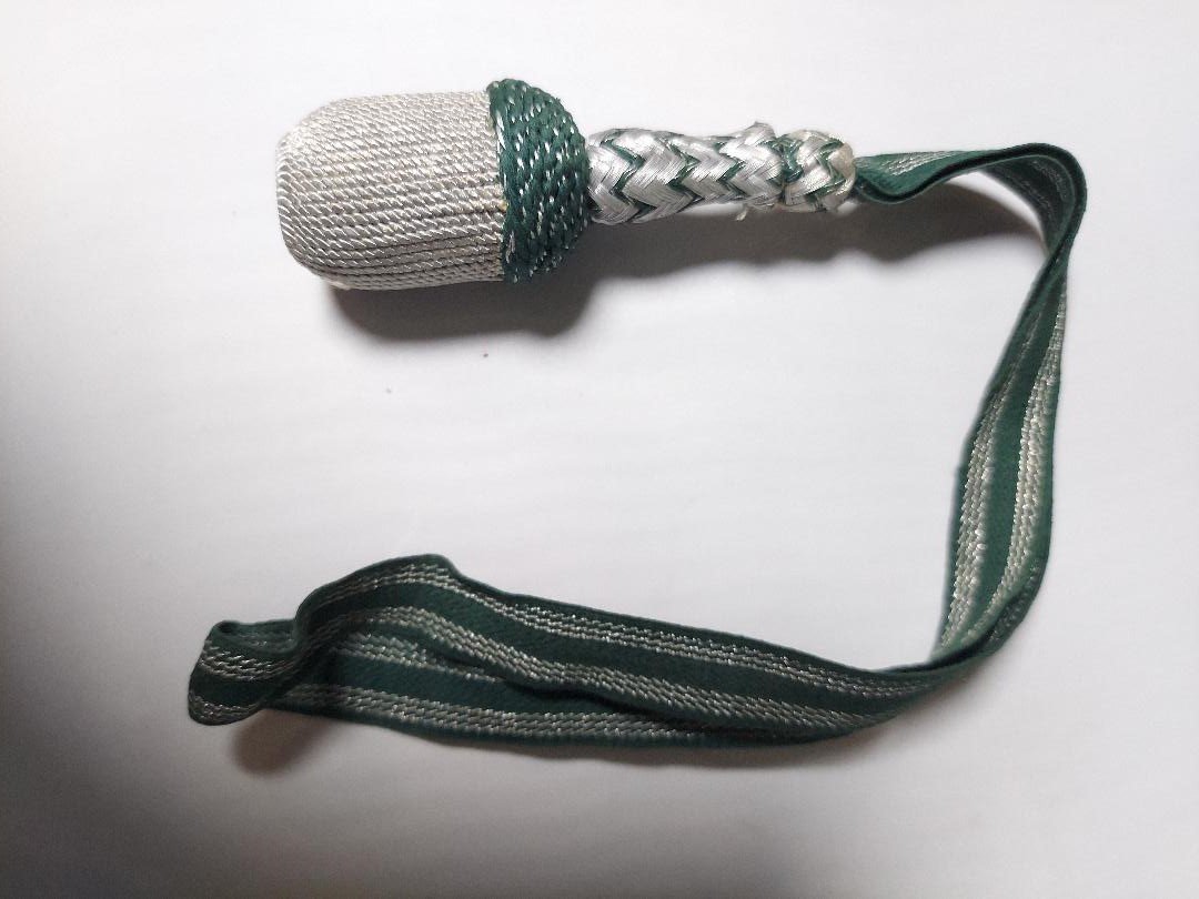 WWII GERMAN ARMY NCO BAYONET TRODDEL KNOT: WWII GERMAN ARMY NCO BAYONET TRODDEL KNOT . GREAT CONDITION.