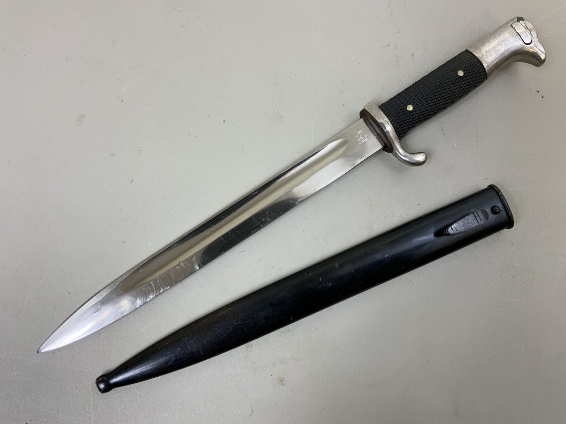 WWII GERMAN DRESS BAYONET BY ALCOSO SOLINGEN: WWII GERMAN DRESS BAYONET BY ALCOSO SOLINGEN . GOOD OVERALL CONDITION .