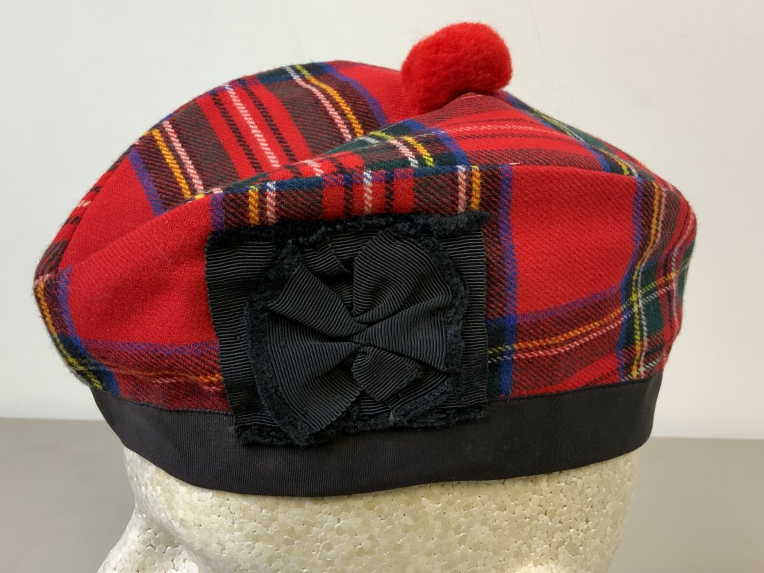 SCOTTISH ROYAL STEWART GLENGARRY HAT HIGHLAND WEAR: Royal Stewart Glengarry with Red Pompom Wool Scottish Kilt Hat Highland Wear . Size 7