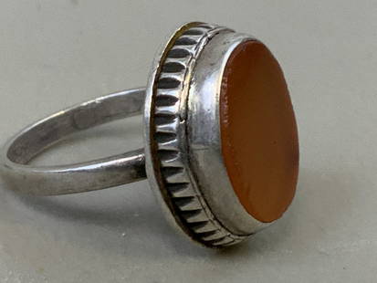 ANTIQUE RUSSIAN CAUCASIAN STYLE SILVER CARNELIAN RING: ANTIQUE RUSSIAN CAUCASIAN STYLE SILVER CARNELIAN RING. SIZE 7.