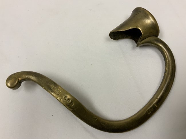 ANTIQUE RUSSIAN 1870 SWORD HILT PARTS: ANTIQUE RUSSIAN 1870 SWORD HILT PARTS . VERY GOOD USEFUL FOR RESTORATION PARTS .