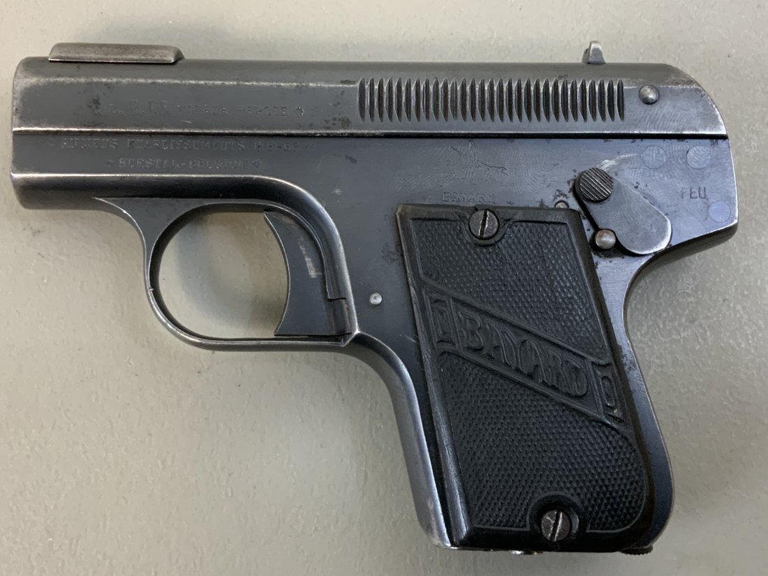 BAYARD MODELE DEPOSE 7.65mm CAL. PISTOL GERMAN MARKED: BAYARD MODELE DEPOSE RIG IN 7.65mm CALIBER. THE PISTOL IS GERMAN WWI MARKED WITH PRUSSIAN EAGLE WITH A CROWN ON THE RIGHT SLIDE AND FRAME. THE BLUING IS ORIGINAL WITH NORMAL WEAR FOR ITS AGE. Early 20