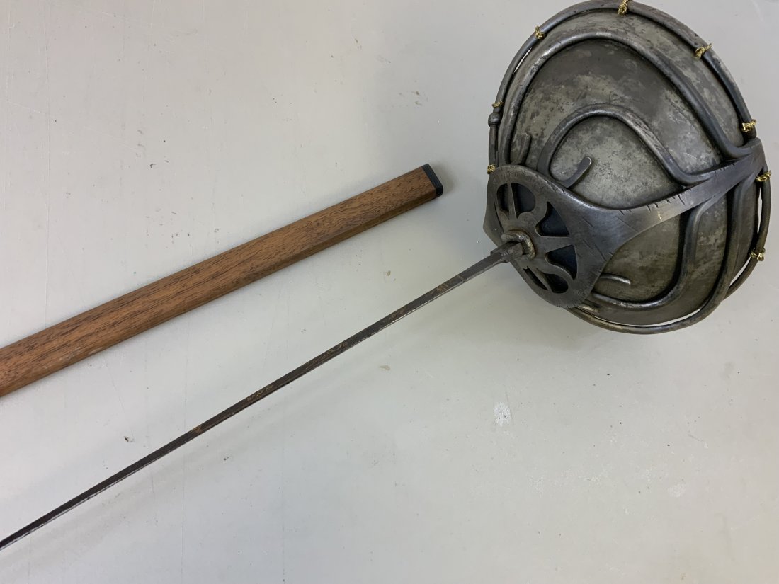 ANTIQUE GERMAN SCHLAGER PRESENTATION FENCING SWORD 1879: ANTIQUE SCHLAGER GERMAN SOLINGEN PRESENTATION 1879 DATED FENCING FRATERNITY MENSUR SWORD. EXTREAMLY RARE FIND. EARLY WKC SOLINGEN GERMANY MADE BLADE WITH ETCHINGS GOLD PLATED AND BLUED. EXTRA LARGE FE