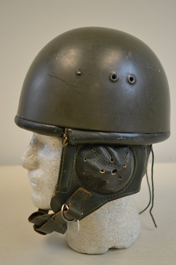 COLD WAR DDR PARATROOPER HELMET POLISH MADE VZ63 LINER: COLD WAR DDR PARATROOPER HELMET POLISH MADE VZ63 COMPLETE WITH LINER . GREAT CONDITION .