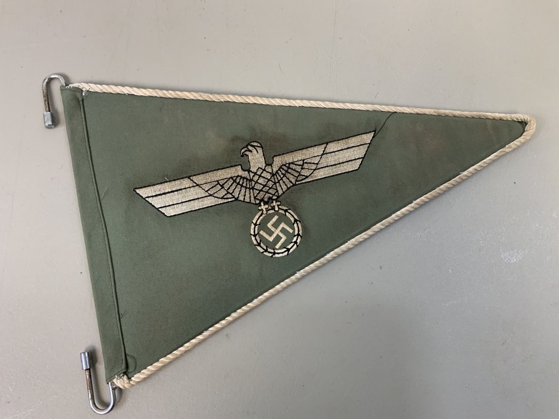 WWII GERMAN ARMY AFRICAKORPS STYLE FENDER PENNANT: WWII GERMAN ARMY AFRICAKORPS STYLE FENDER PENNANT . COMPLEETE WITH METAL HANGING CLIPS.