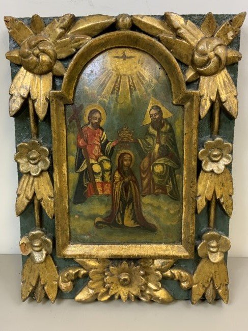 RARE ANTIQUE UKRAINIAN ICON "CORONATION MOTHER OF GOD " 19th CENTURY: RARE ANTIQUE UKRAINIAN ICON "CORONATION MOTHER OF GOD " 19th CENTURY . CIRCA 1820. GREAT CONDITION FOR ITS AGE . NICE LARGE SIZE 14.5" X 11". BEAUTIFUL AND RARE PIECE !