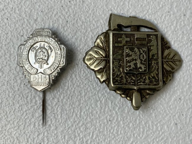 ANTIQUE SLOVAKIAN AND CZECH FIREMEN BADGES: ANTIQUE SLOVAKIAN AND CZECH FIREMEN BADGES