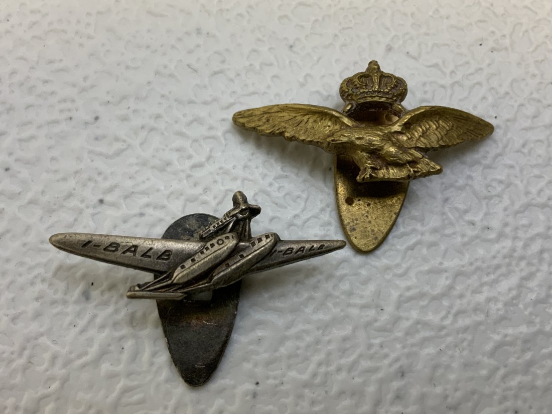 WWII ITALIAN PILOTS SEA AND LAND LAPEL PINS LOT OF 2: WWII ITALIAN PILOTS SEA AND LAND LAPEL PINS LOT OF 2