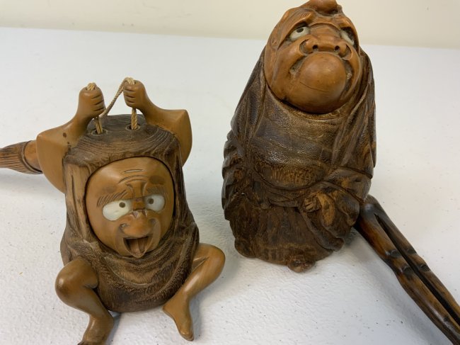 ANTIQUE CARVED WOOD PUPPETS: ANTIQUE CARVED WOOD PUPPETS
