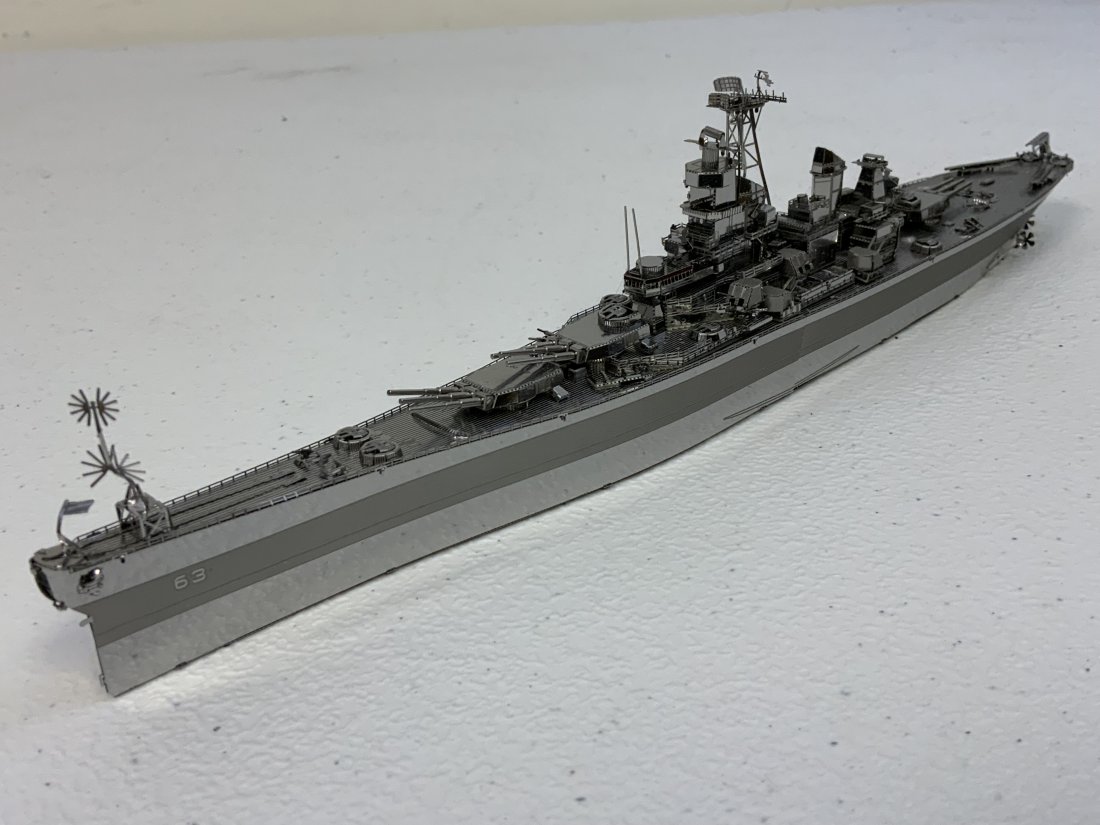 WWII USS ARIZONA SHIP ALL METAL MODEL: WWII USS ARIZONA SHIP ALL METAL MODEL . HIGH QUALITY DETAILS. 12" LONG