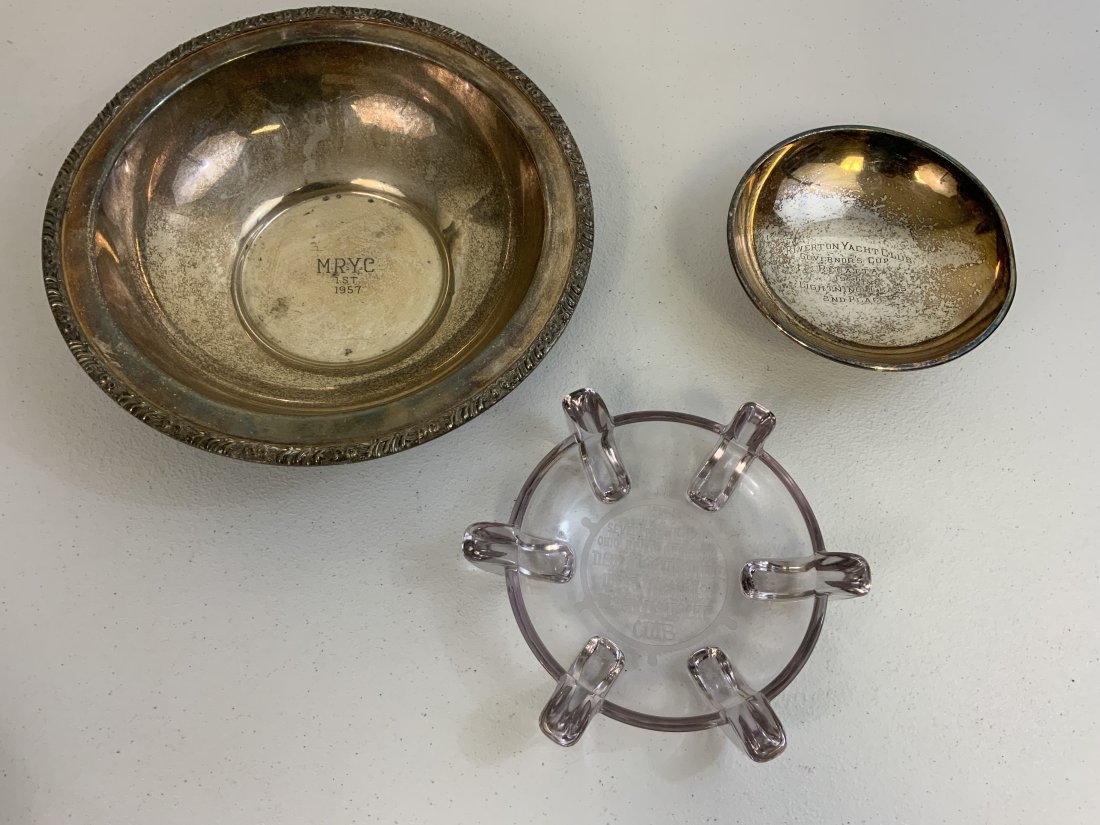 1940's - 50's YACHT CLUB REGATTA TROPHIES: 1940's - 50's YACHT CLUB REGATTA TROPHIES . 2 SILVER 11" DIAM AND 6" DIAM . AND ONE GLASS ASHTRAY 1946 OHIO RIVER REGATTA WINNER .