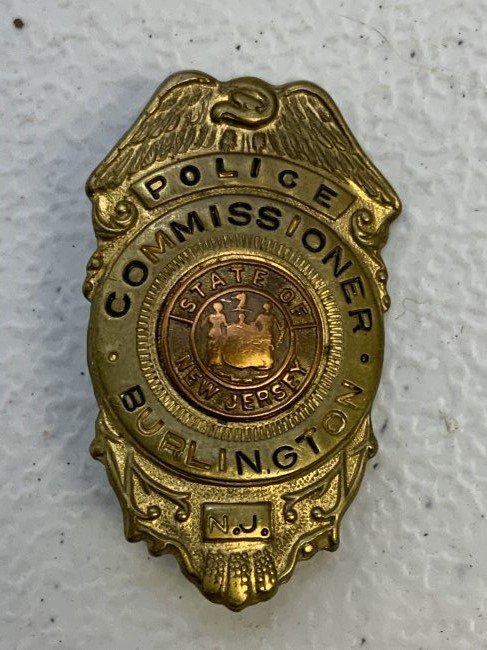 VINTAGE OBSOLETE STATE OF NEW JERSEY POLICE COMMISSIONER BADGE: VINTAGE OBSOLETE STATE OF NEW JERSEY POLICE COMMISSIONER BADGE