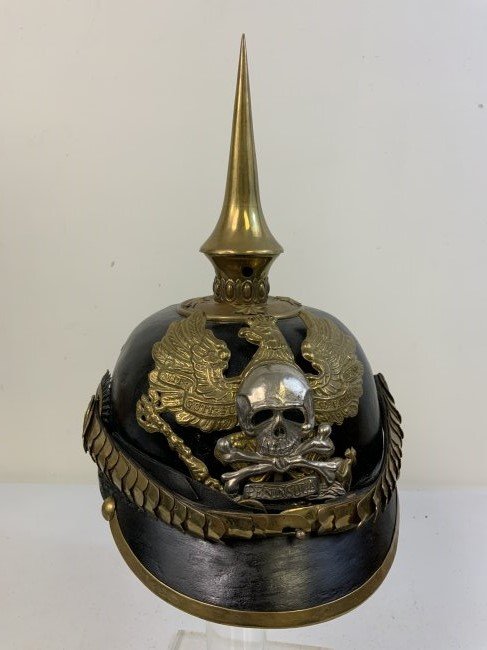 WWI IMPERIAL GERMANY 17th BRUNSWICK HUSSAR OFFICER PICKELHAUBE SPIKE HELMET: WWI IMPERIAL GERMANY 17th BRUNSWICK HUSSAR REGIMENT OFFICER PICKELHAUBE SPIKE HELMET. ABSOLUTELY BEAUTIFUL HIGH QUALITY MUSEUM RATE COPY . MADE IN GERMANY POST WAR PERIOD FOR GERMAN REENACTMENT UNITS.